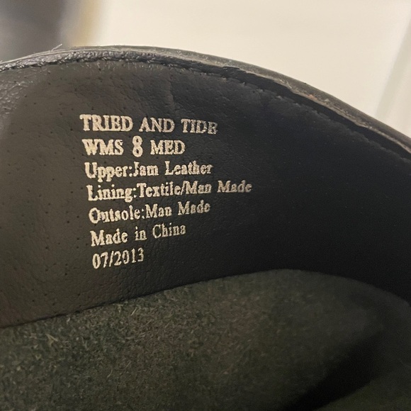 Kenneth Cole Reaction Black Boots sz 8 - Picture 2 of 6